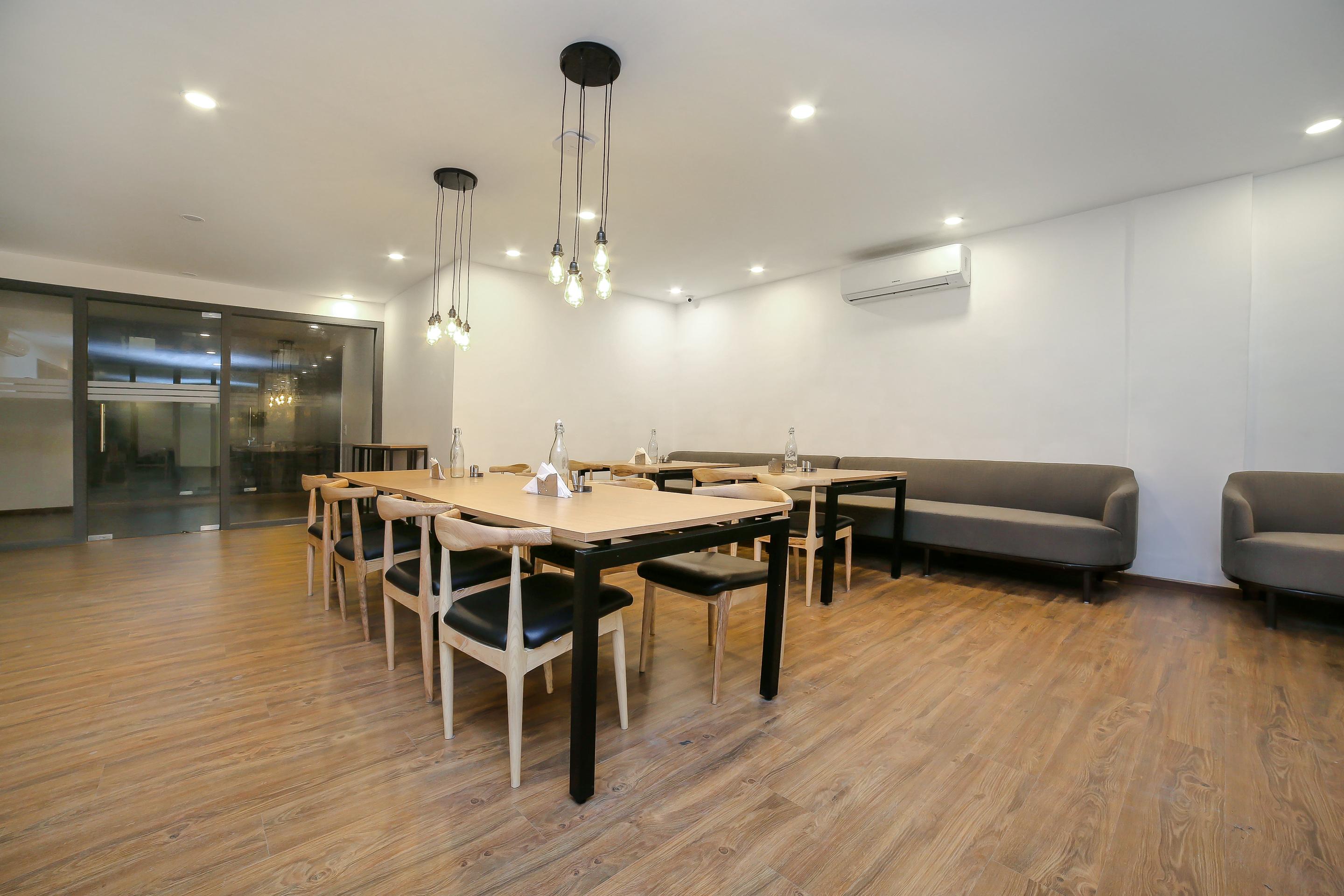 Oyo Townhouse 80 Meera Bagh Deli Exterior foto